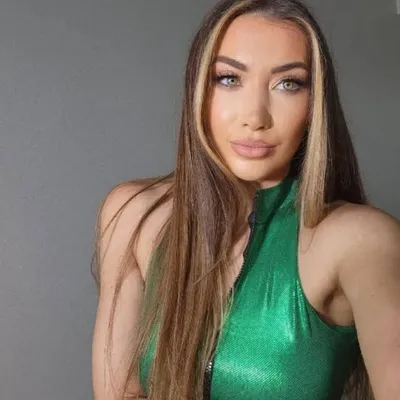 Stephanie Collier profile