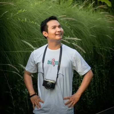 I Komang Sugiana, S.Pd profile