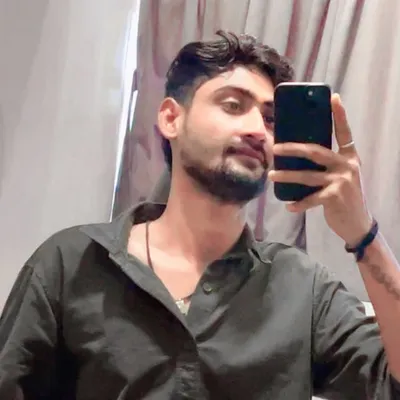 Moksh_ profile