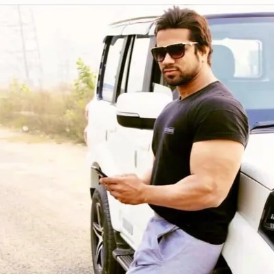 Suresh Yadav profile