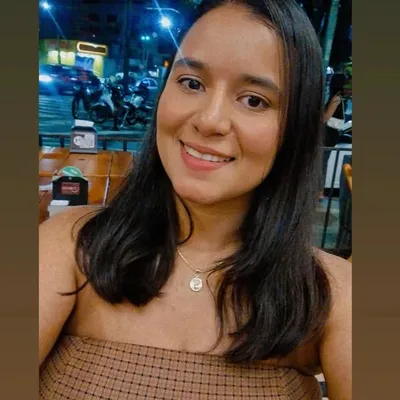 Suzane Carvalho profile