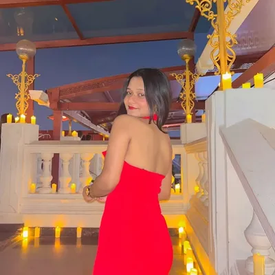 SWETA🦋 profile