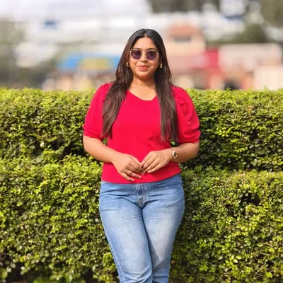 SWRNA MAYEE DAS🛫 profile