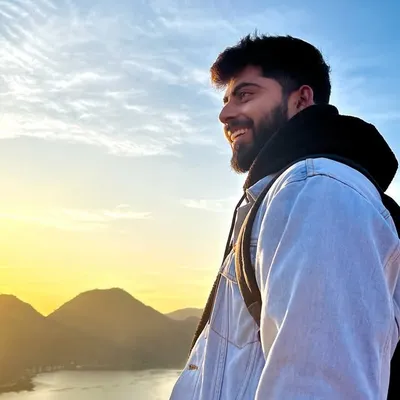 ⚛️ HIMANSHU SHUKLA⚛️ India🇮🇳 profile