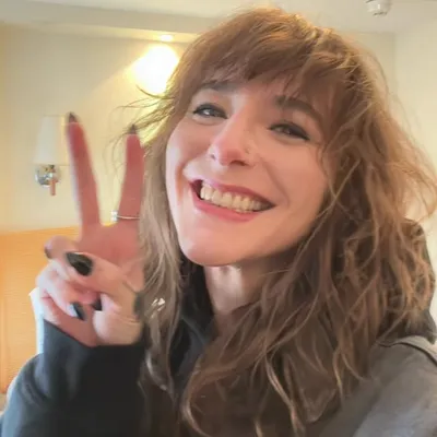 Tawni Olson profile