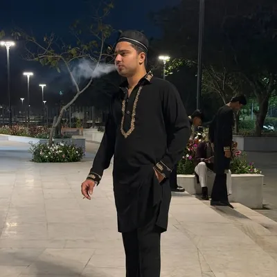 Muneeb Qureshi profile