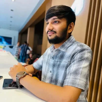 Viraj Solanki profile