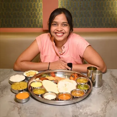 Poonam Vaishali Manoj Bhandari | Nashik profile