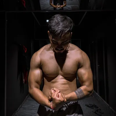 Vicky Prajapati profile