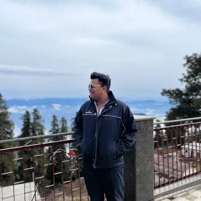 Vikram Thakur profile