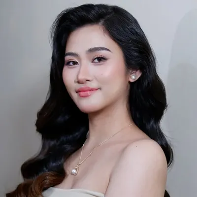 bella profile