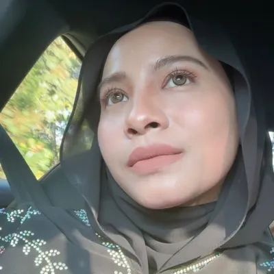 Wawa Zulkifli profile