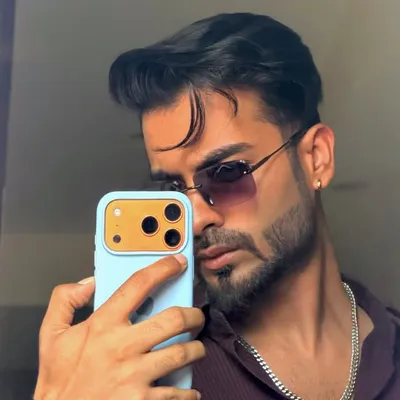 Samarth Shukla profile