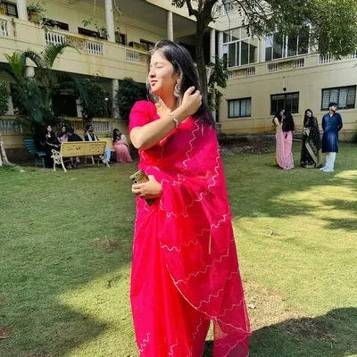 Zarin ❤️ profile