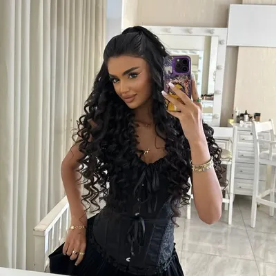 Zərifə İbrahimova profile