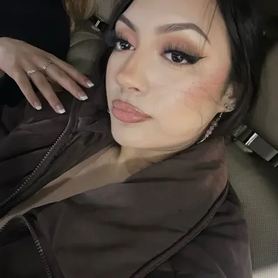 Allizay ๐งโโ๏ธ profile