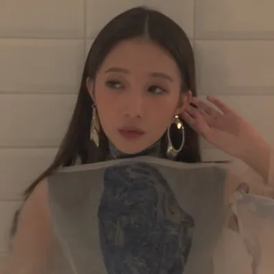 鄧庭雅 profile