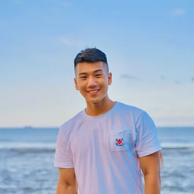 一位張先生 profile