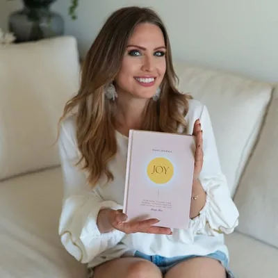 Marta | Writer & Content Creator | Wellness & Travel profile