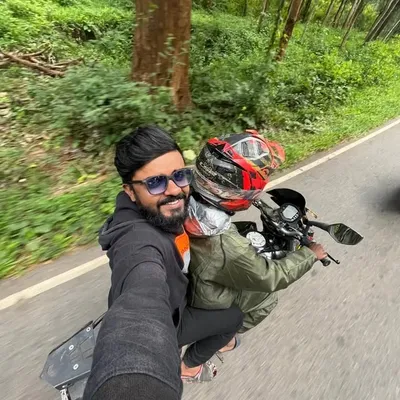 Ashik Ashi profile