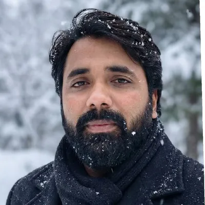 Shubham Tiwari profile