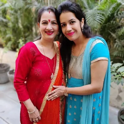 Saroj Johari profile