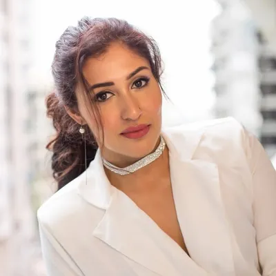 Aahuti Mistry profile