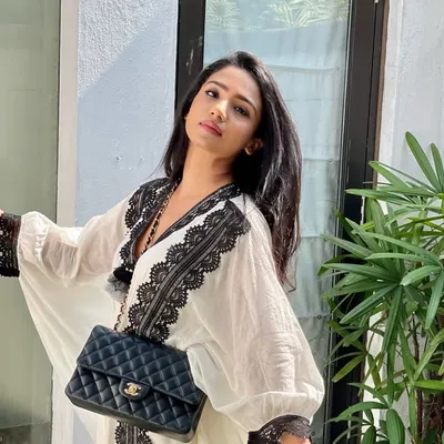 Aakanksha🌸🧿*my only account* profile