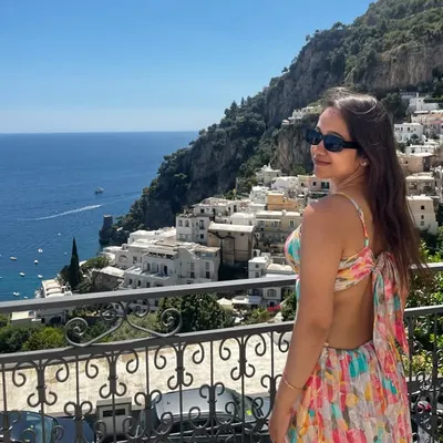 Aakanksha Parth Raiyani profile