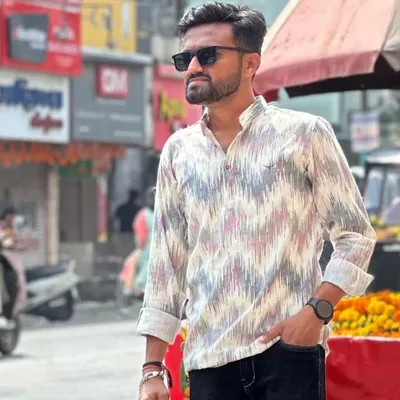 Aakash Sky profile