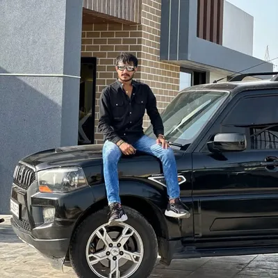 Aakib jalwani 🤴🏻 profile