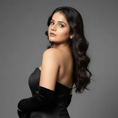 Aakriti parihar profile