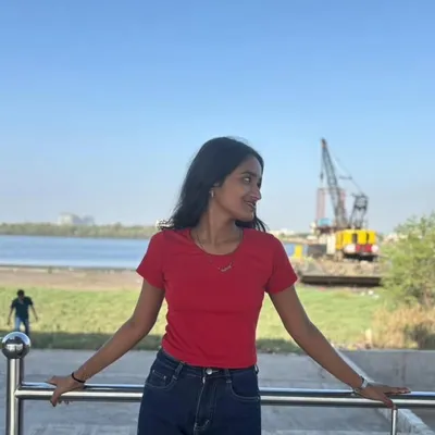 Aakriti🌷 profile