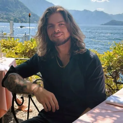 Alejandro profile