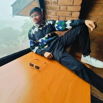 👑عاقب بارشا👑 profile