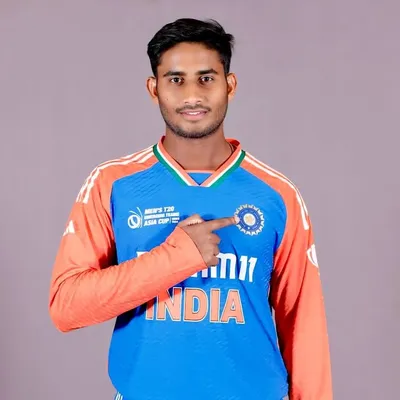Aaqib Khan profile