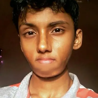 Aarnav De-sou-za profile