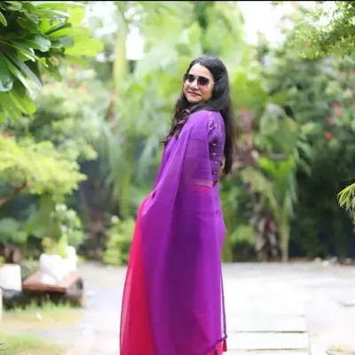 Aarti Jogani profile