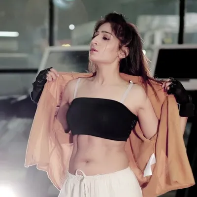 Aarti Soni profile