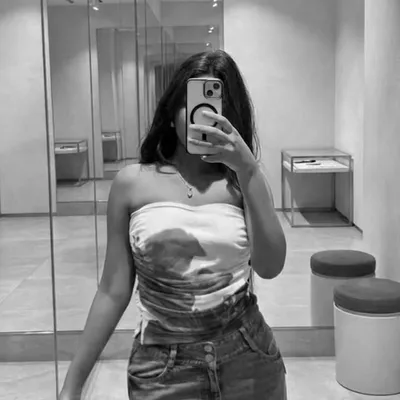 AARUSHI ๐ profile