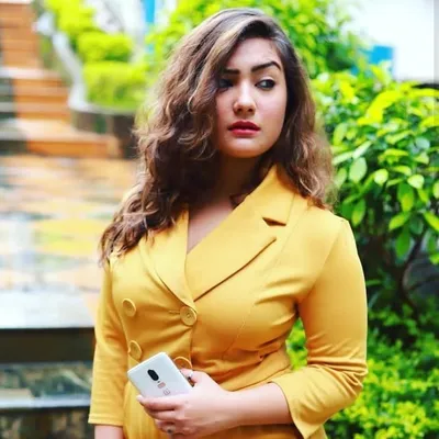 Aashika Bhatiya 🔹 profile