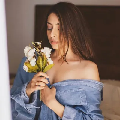 aashna p๐ profile