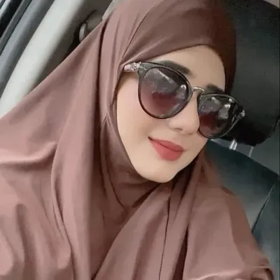 Aashna khan profile