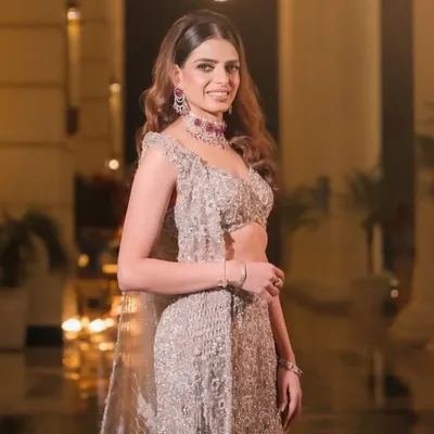 Aashria Arora Wadhawan profile