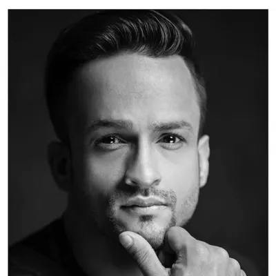 Aasim khan profile