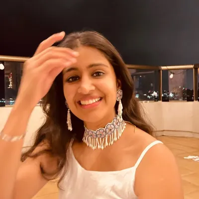 Aastha Sid Adukia profile