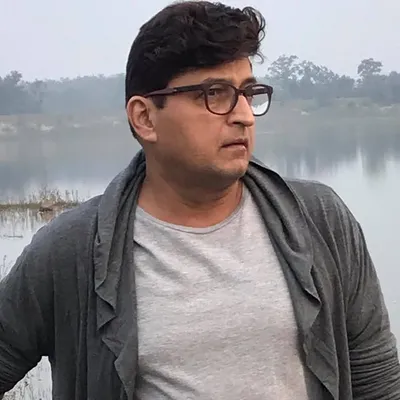 Aatish Kapadia profile