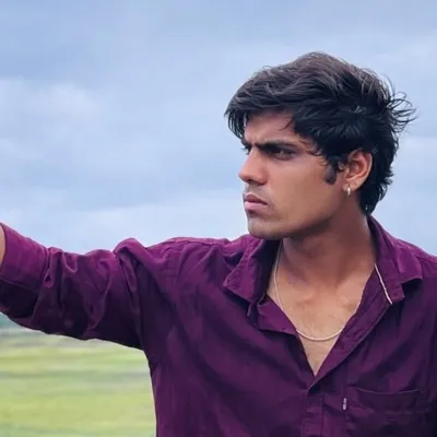 Aayush Solanki profile