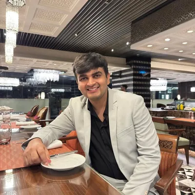Aayush Sapra profile