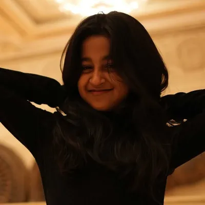 AAZHIYA_SJ